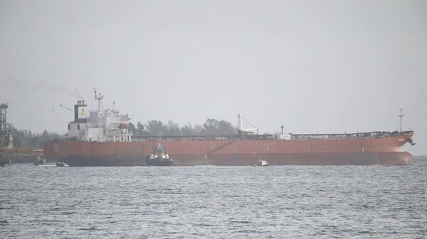 Российский танкер Анатолий Колодкин со 100 тыс. тонн нефти прибыл на Кубу - Sputnik Армения