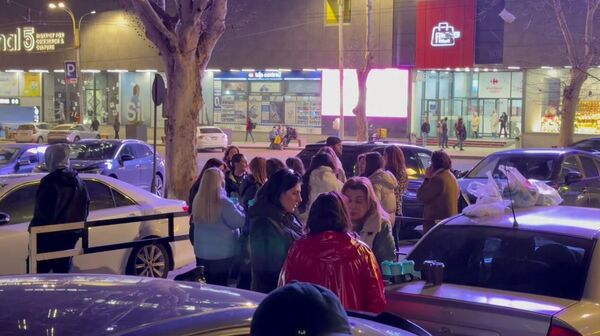 Ситуация возле суда, где рассматривается ходатайство об аресте Давида Минасяна Ситуация возле суда, где рассматривается ходатайство об аресте Давида Минасяна - Sputnik Армения