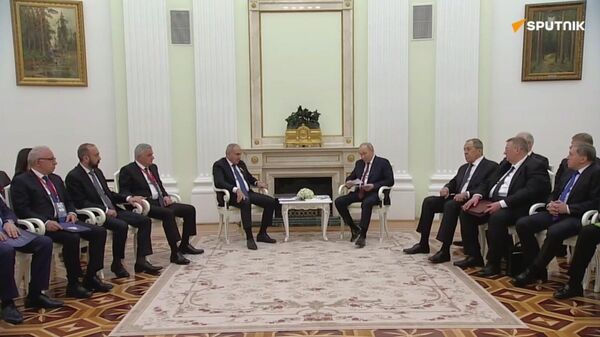 Путин надеется, что выборы в Армении не помешают ее отношениям с РФ - Sputnik Армения