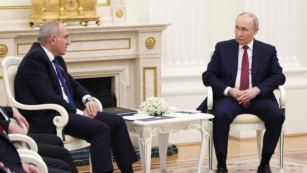 Նիկոլ Փաշինյանն ու Վլադիմիր Պուտինը - Sputnik Արմենիա