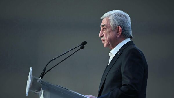 Серж Саргсян выступает на 18-м съезде Республиканской партии Армении (4 апреля 2026). Еревaн - Sputnik Армения