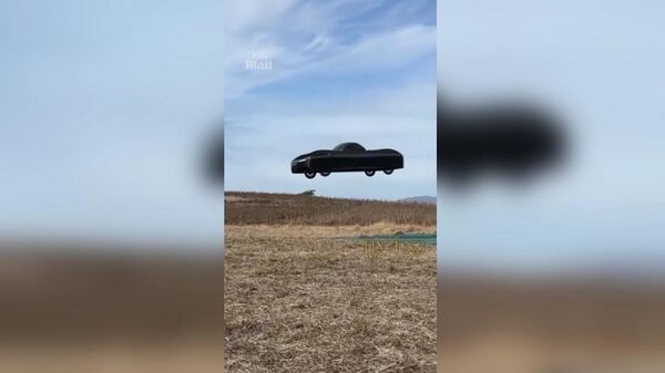 В США запустили в производство первый летающий автомобиль - Sputnik Армения