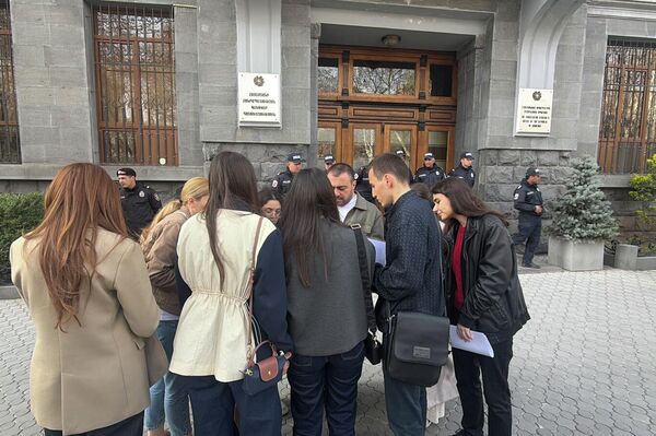 Ակցիա գլխավոր դատախազության դիմաց - Sputnik Արմենիա