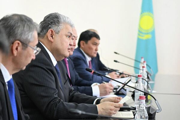 Ընդլայնված կազմով հանդիպում - Sputnik Արմենիա