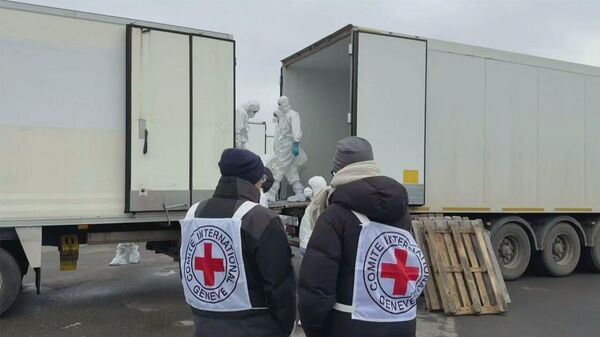 Россия передала Украине 1000 тел погибших военных и получила 41 тело российских бойцов - Sputnik Армения