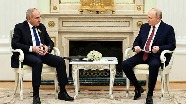 Встреча премьер-министра Никола Пашиняна с президентом РФ Владимиром Путиным (1 апреля 2026). Москвa - Sputnik Армения