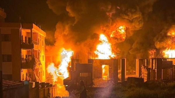 Последствия ответного ракетного удара Хесболлы по Израилю (10 апреля 2026). Тель-Авив - Sputnik Արմենիա