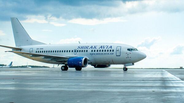 Самолет авиакомпании Shirak Avia - Sputnik Армения