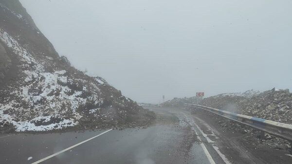 Камнепад на дороге Нораван-Лцен-Татев (21 апреля 2026). Сюник - Sputnik Արմենիա