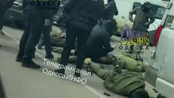 Спецназ СБУ в Одессе открыл стрельбу и задерживает сотрудников ТЦК - Sputnik Армения