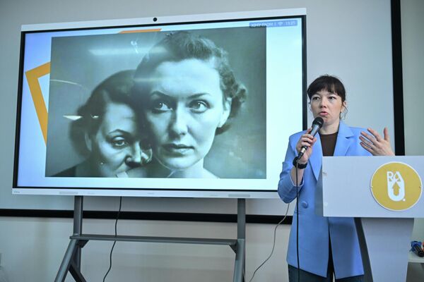 Модуль SputnikPro по теме Фотография как ключевая составляющая современного мультимедийного информационного ресурса. Работа бильд-редакции (21 апреля 2026). Еревaн - Sputnik Армения