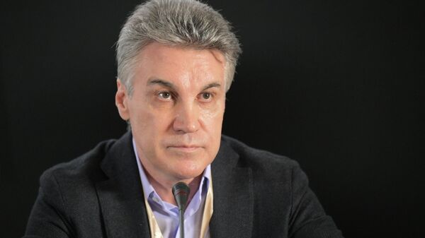 Режиссер и продюсер Алексей Пиманов во время пресс-конференции жюри кинофестиваля стран БРИКС (19 апреля 2024). Москвa - Sputnik Армения