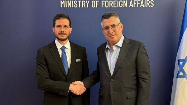 Министр иностранных дел Израиля Гидеон Саар назначил Джорджа Дика Специальным посланником в христианский мир - Sputnik Армения