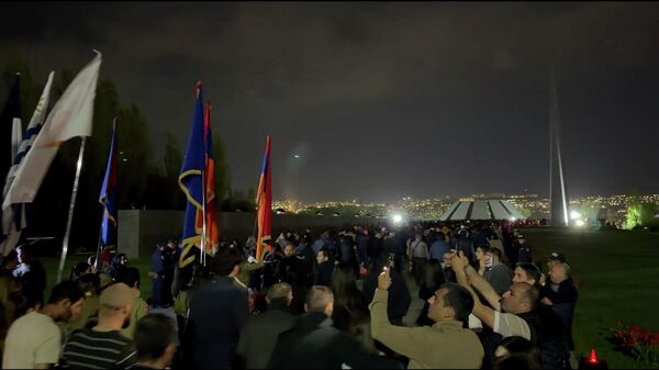 Факельное шествие завершилось - Sputnik Армения