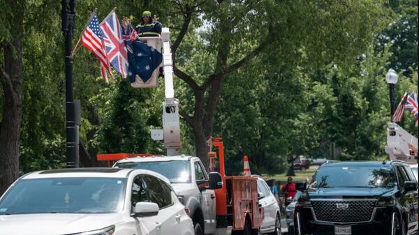 Власти Вашингтона вывесили австралийские флаги вместо британских рядом с Белым домом в преддверии визита британского короля Карла III  - Sputnik Արմենիա