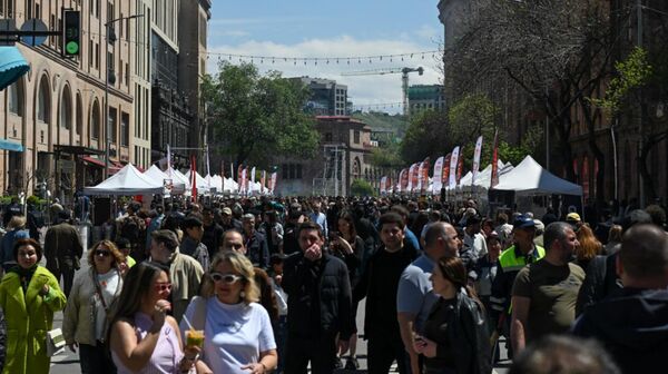 Քաղաքացու օրը Երևանում - Sputnik Армения