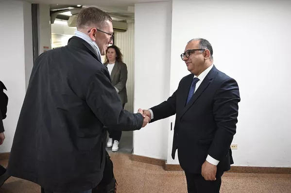 Տիգրան Խաչատրյանը դիմավորում է Էստոնիայի վարչապետ Քրիստեն Միխալին Տիգրան Խաչատրյանը դիմավորում է Էստոնիայի վարչապետ Քրիստեն Միխալին - Sputnik Արմենիա
