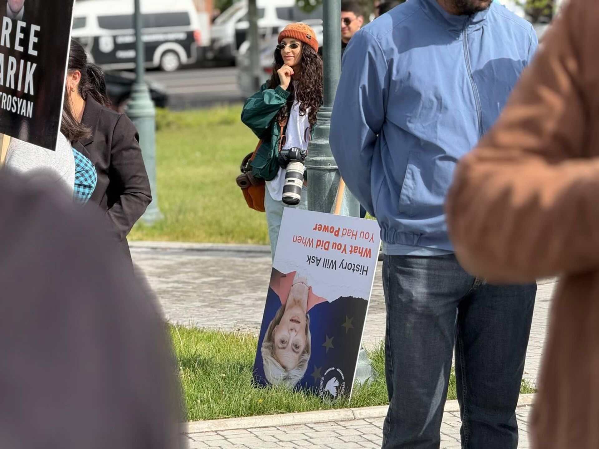 Акция протеста на улице Алабян (4 мая 2026). Еревaн - Sputnik Армения, 1920, 04.05.2026