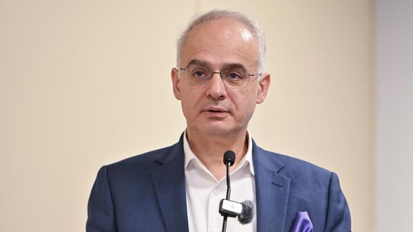 Левон Зурабян на презентации предвыборной программы партии Армянский национальный конгресс (7 мая 2026). Еревaн - Sputnik Армения
