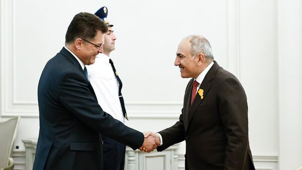 Премьер-министр Никол Пашинян встретился с руководителем наблюдательной миссии БДИПЧ/ОБСЕ в Армении Янезом Ленарчичем (7 мая 2026). Еревaн - Sputnik Армения