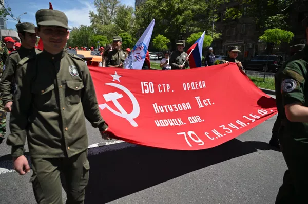 Акцията „Безсмъртен полк“ в Ереван Акция „Безсмъртен полк“ в Ереван - Sputnik Армения