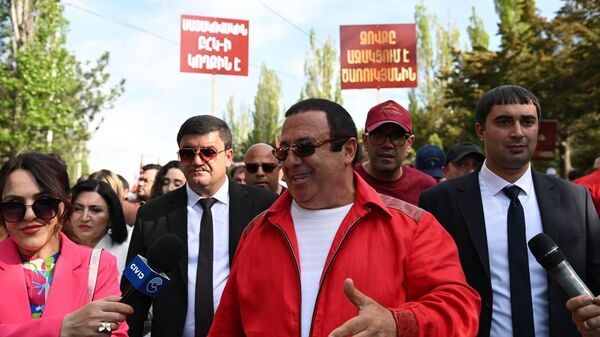Գագիկ Ծառուկյան - Sputnik Արմենիա