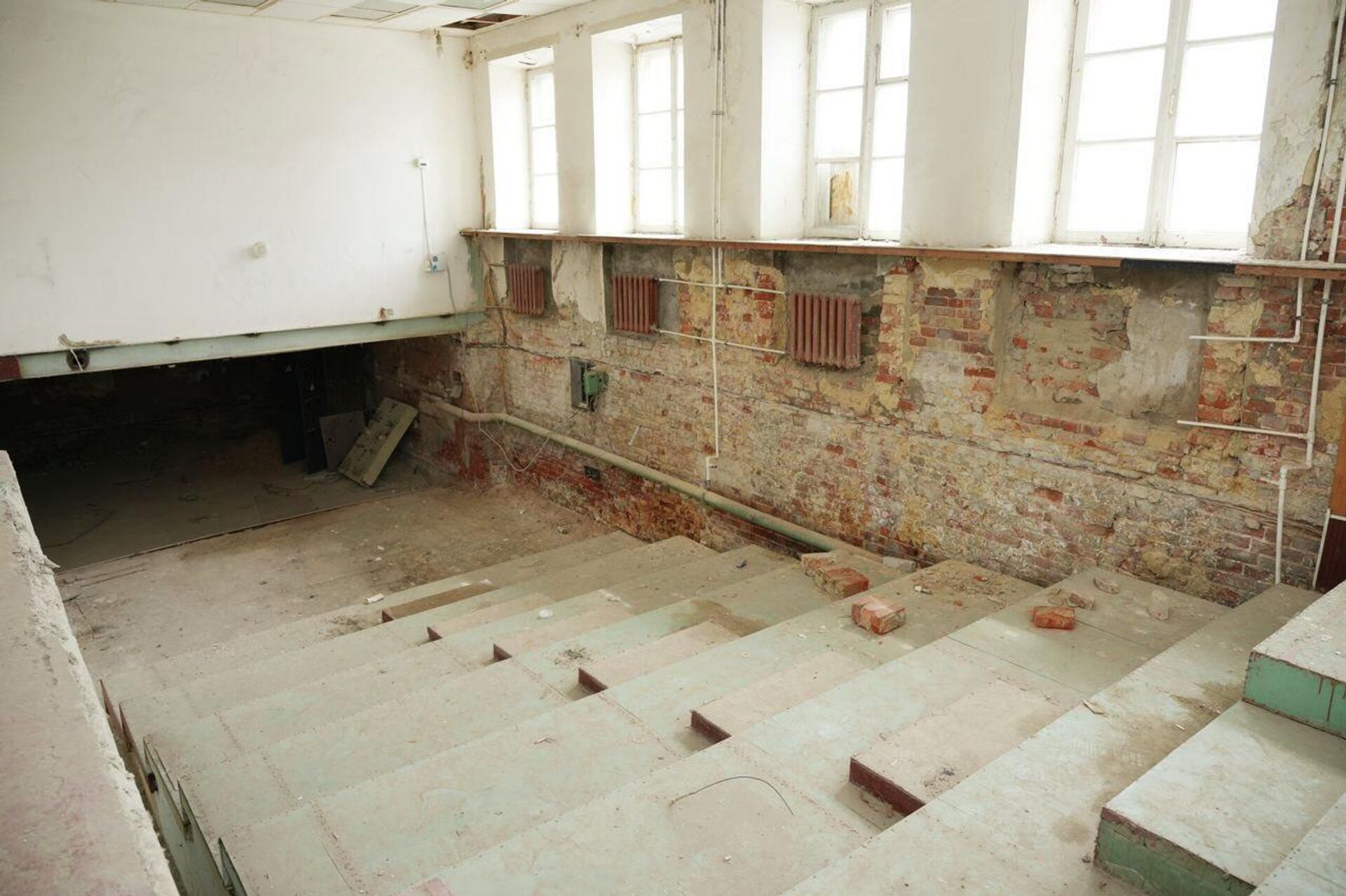 Городские власти Ростова-на-Дону вернули историческое здание Армянской семинарии как историко-культурное наследие Армянской епархии России и Новой Нахичевани - Sputnik Արմենիա, 1920, 11.05.2026