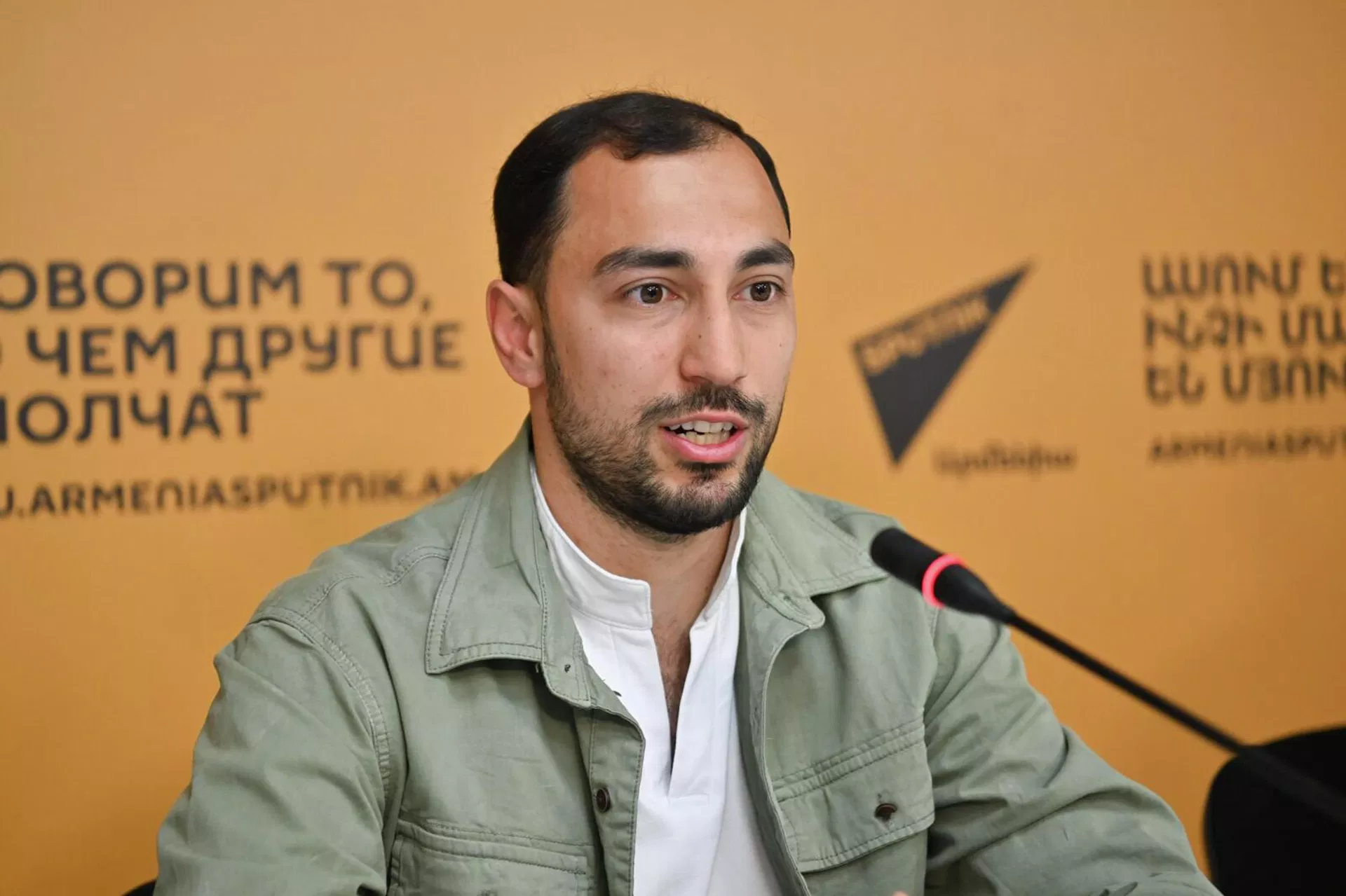 Хайк Карапетян на пресконференция, посветена на първото първенство по състезания с дронове в Армения (13 май 2026 г.). Ереван Хайк Карапетян на пресконференция, посветена на първото първенство по състезания с дронове в Армения (13 май 2026 г.). Ереван - Спутник Аюрведа, 1920, 13 май 2026 г.