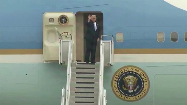 Трамп поднялся на борт президентского самолета, завершая свой визит в Пекин - Sputnik Армения