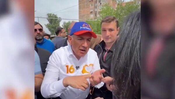 «Դուք եք կզել, փախել եք». Նիկոլ Փաշինյանը ինքնատիրապետումը կորցրեց - Sputnik Армения