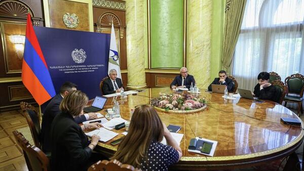 ՀՀ փոխվարչապետ Մհեր Գրիգորյանը տեսակապով է մասնակցել ԵՏՀ խորհրդի նիստին - Sputnik Արմենիա
