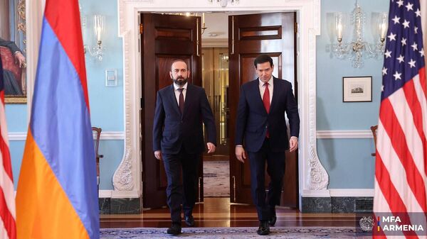 ՀՀ ԱԳ նախարարի հանդիպումը ԱՄՆ պետքարտուղար Մարկո Ռուբիոյի հետ - Sputnik Արմենիա