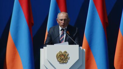 Премьер-министр Никол Пашинян принимает военный парад, посвященный Дню Республики (28 мая 2026). Еревaн