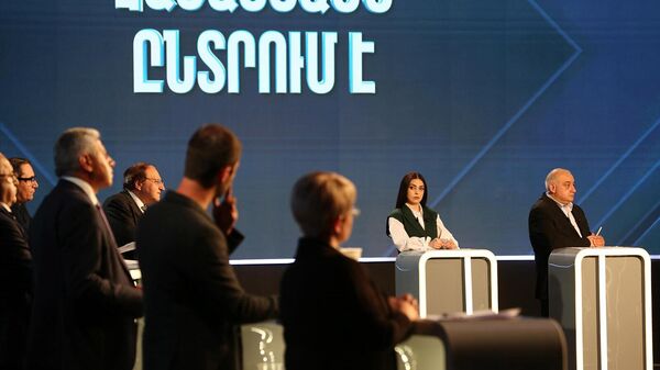 Теледебаты представителей всех участвующих партий в парламентских выборах 2026 на Первом канале (1 июня 2026). Еревaн - Sputnik Армения