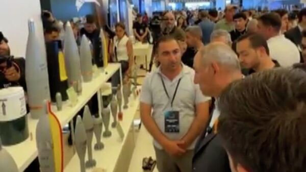 Пашинян на RISE Expo похвалился тем, что Армения сама производит 155-мм снаряды - Sputnik Армения