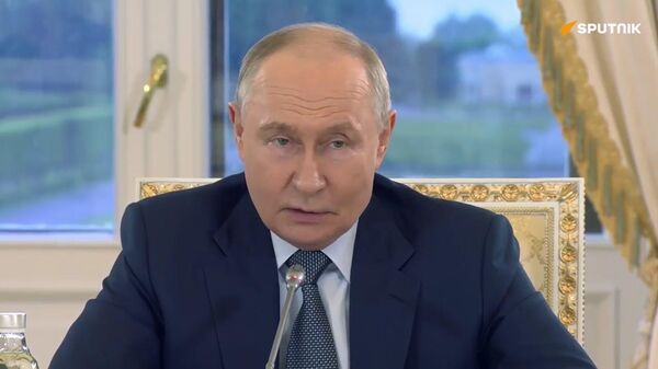 Ежемесячные потери ВСУ составляют 40 тысяч человек — Путин - Sputnik Армения
