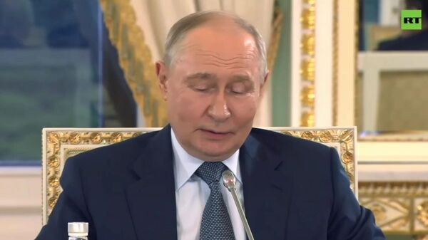 «Слухи о моей смерти сильно преувеличены»: Путин о «пророчествах» о поражении России и упадке экономики - Sputnik Армения