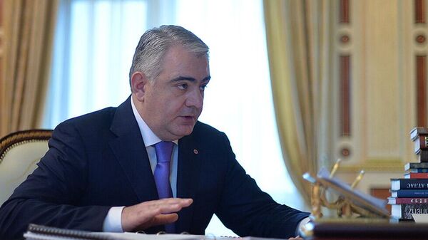 Начальник Управления по управлению государственным имуществом Арман Саакян на встрече с президентом Армении (13 февраля 2018). Еревaн - Sputnik Армения