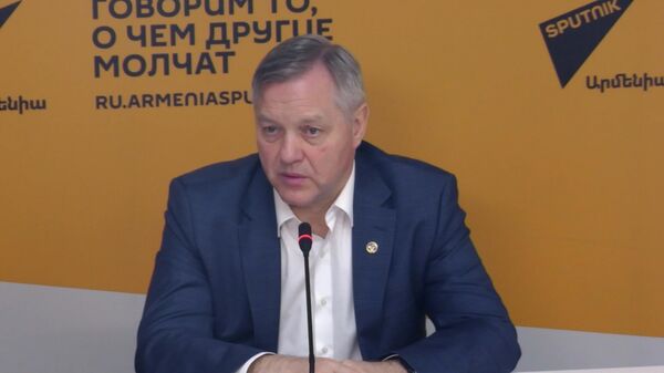 Миссия МПА СНГ денег не получает, а наблюдатели ОБСЕ и ПАСЕ — ребята оплаченные: Кобицкий - Sputnik Արմենիա