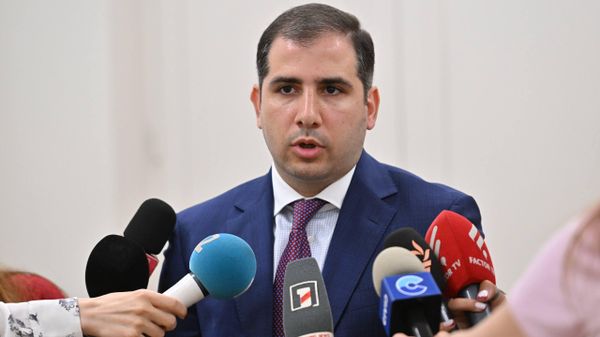 Էդուարդ Հակոբյան - Sputnik Արմենիա
