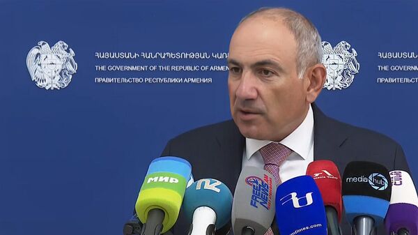 Премьер-министр Никол Пашинян отвечает на вопросы журналистов (11 июня 2026). Еревaн - Sputnik Армения