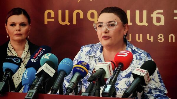Ивета Тоноян на пресс-конференции партии Процветающая Армения (12 июня 2026). Ереван - Sputnik Армения