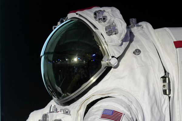 Компания Axiom Space представила свой скафандр, разработанный совместно с Prada - Sputnik Армения