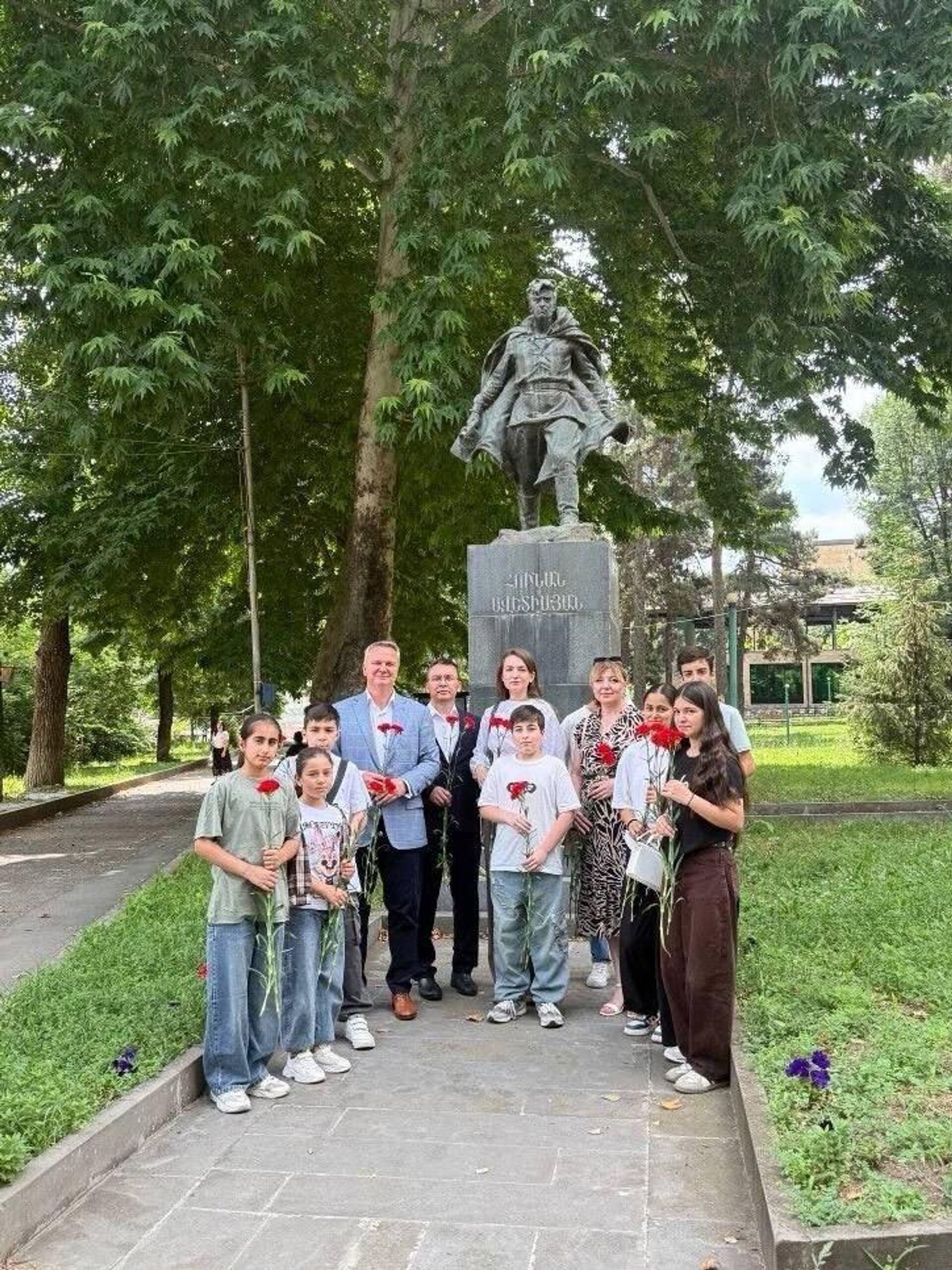 Акция памяти, посвящённая Дню памяти и скорби (22 июня 2026). Капан Акция памяти, посвящённая Дню памяти и скорби (22 июня 2026). Капан - Sputnik Արմենիա, 1920, 22.06.2026