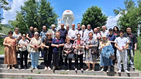 Акция памяти, посвящённая Дню памяти и скорби (22 июня 2026). Ванадзор - Sputnik Армения