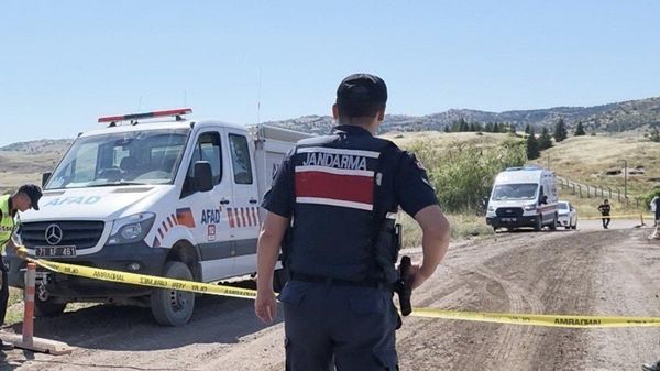 Полиция на месте взрыва на складе боеприпасов (23 июня 2026). Кырыккале, Турция - Sputnik Армения