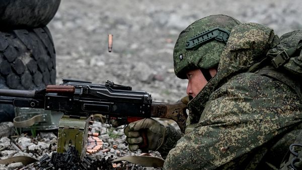 Боевое слаживание штурмовиков группировки войск Центр на Днепропетровском направлении СВО - Sputnik Армения