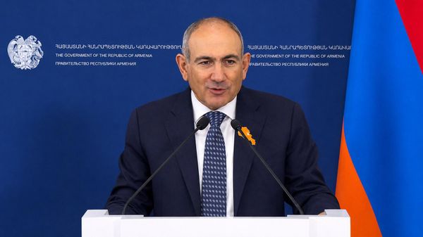 Премьер-министр Никол Пашинян во время совместной пресс конференции с председателем Европейской комиссии (2 июля 2026). Еревaн - Sputnik Արմենիա