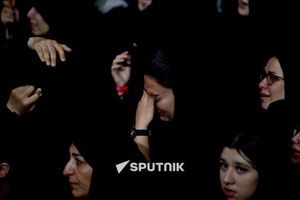 Второй день прощания с убитым верховным лидером Ирана Али Хаменеи (3 июля 2026). Тегеран Второй день прощания с убитым верховным лидером Ирана Али Хаменеи (3 июля 2026). Тегеран - Sputnik Армения