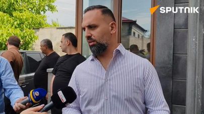 Адвокат Ерем Саркисян отвечает на вопросы прессы  (6 июля 2026). Ариндж